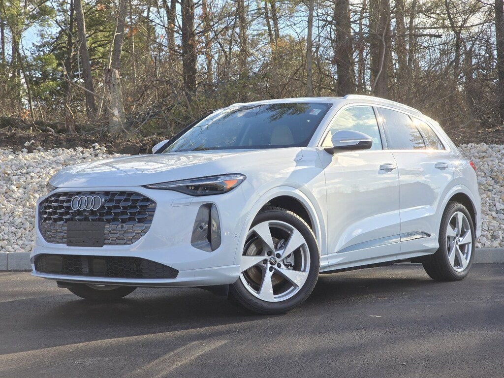 Certified 2025 Audi Q5 2.0T Premium SUV