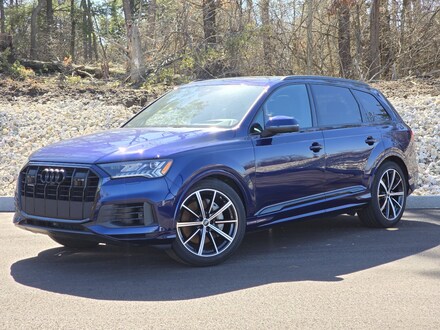 2023 Audi Q7 55 Premium SUV