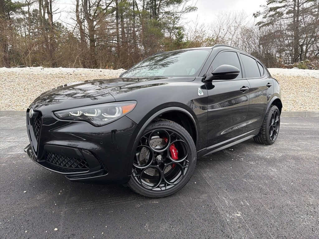 Used 2024 Alfa Romeo Stelvio Quadrifoglio SUV