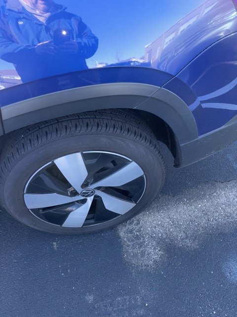 2023 Volkswagen Taos S photo 3