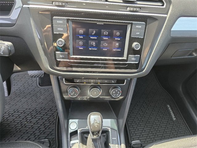 2024 Volkswagen Tiguan S photo 12