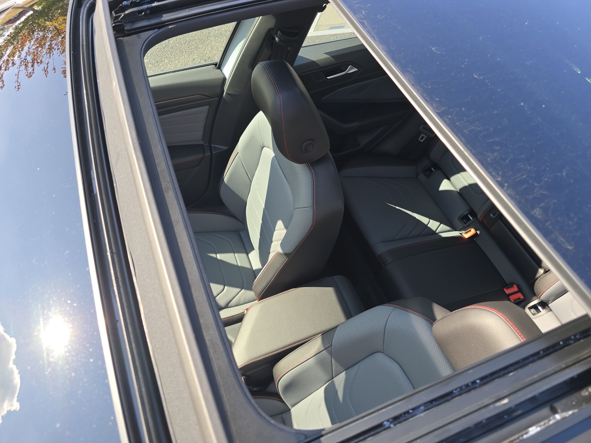 2026 Volkswagen Jetta GLI Autobahn photo 3