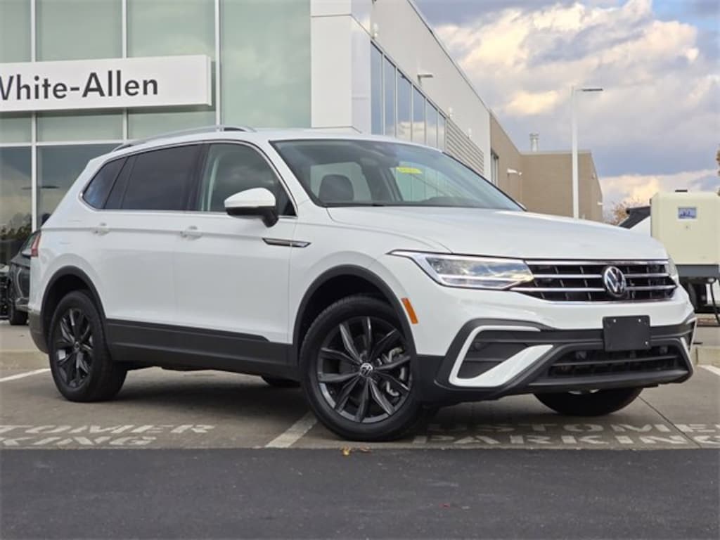 Used 2024 Volkswagen Tiguan 2.0T SE SUV