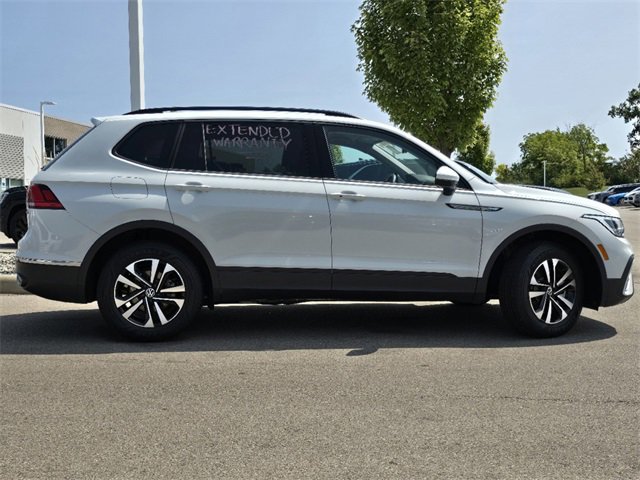 2024 Volkswagen Tiguan S photo 7