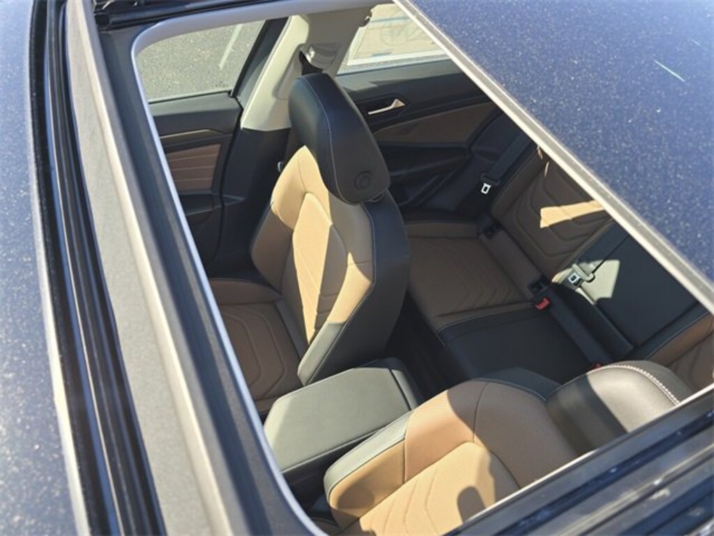 New 2026 Volkswagen Jetta 1.5T SEL Sedan