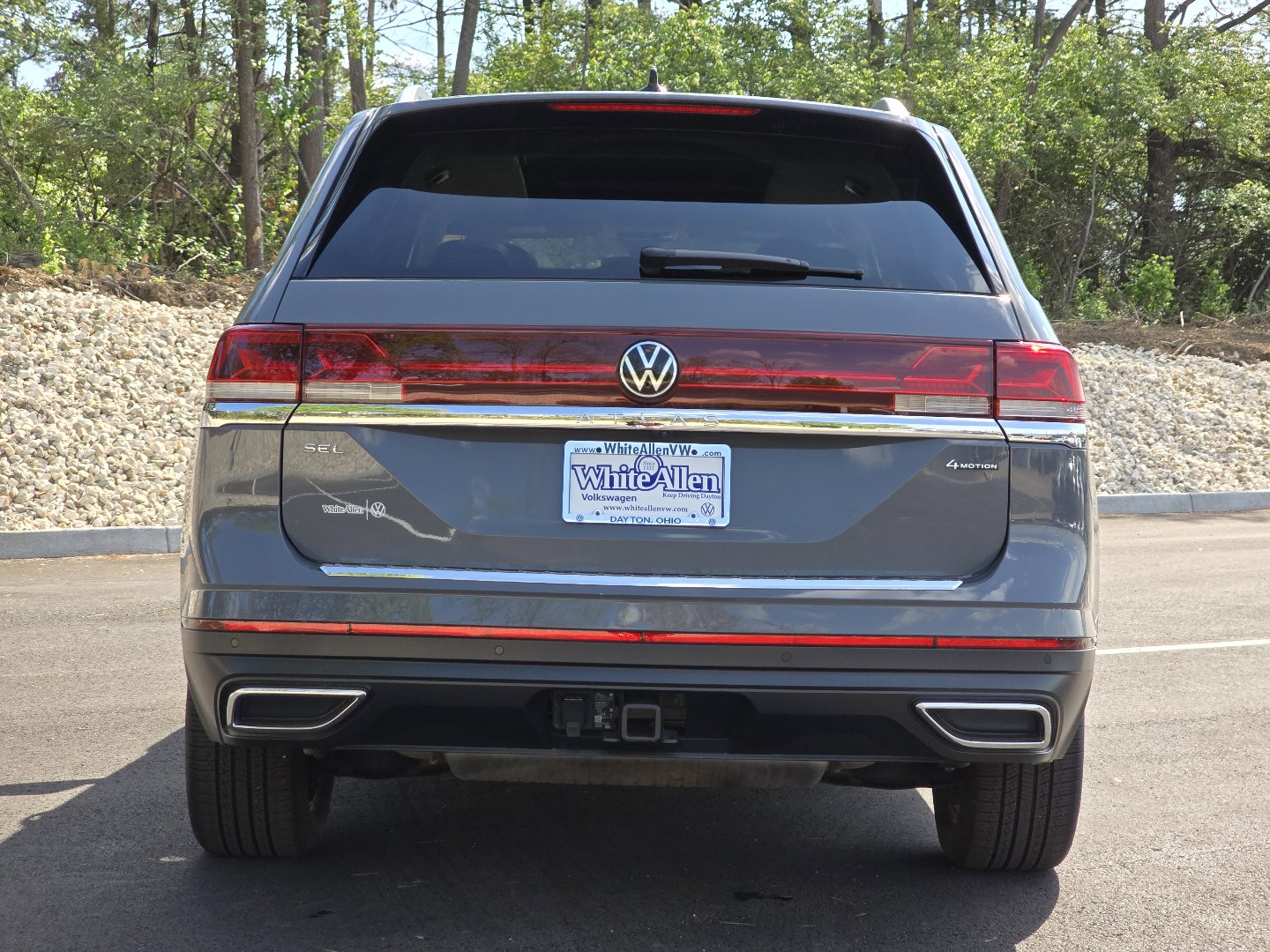 2025 Volkswagen Atlas SEL - Photo 12