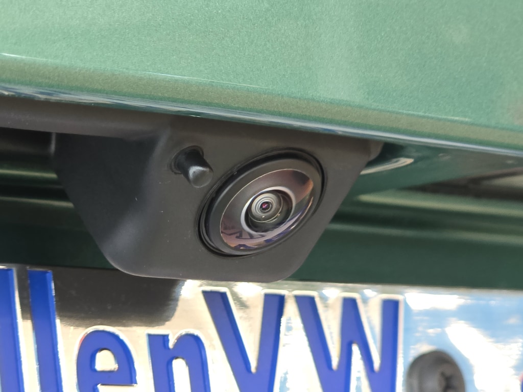 New 2025 Volkswagen ID. Buzz Pro S Plus Van 4MOTION