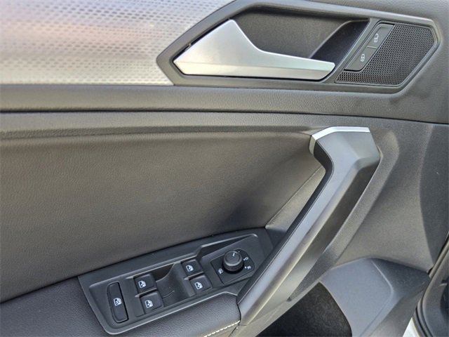 2024 Volkswagen Tiguan S photo 13