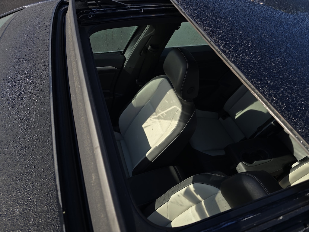 Used 2019 Volkswagen Jetta 1.4T R-Line Sedan