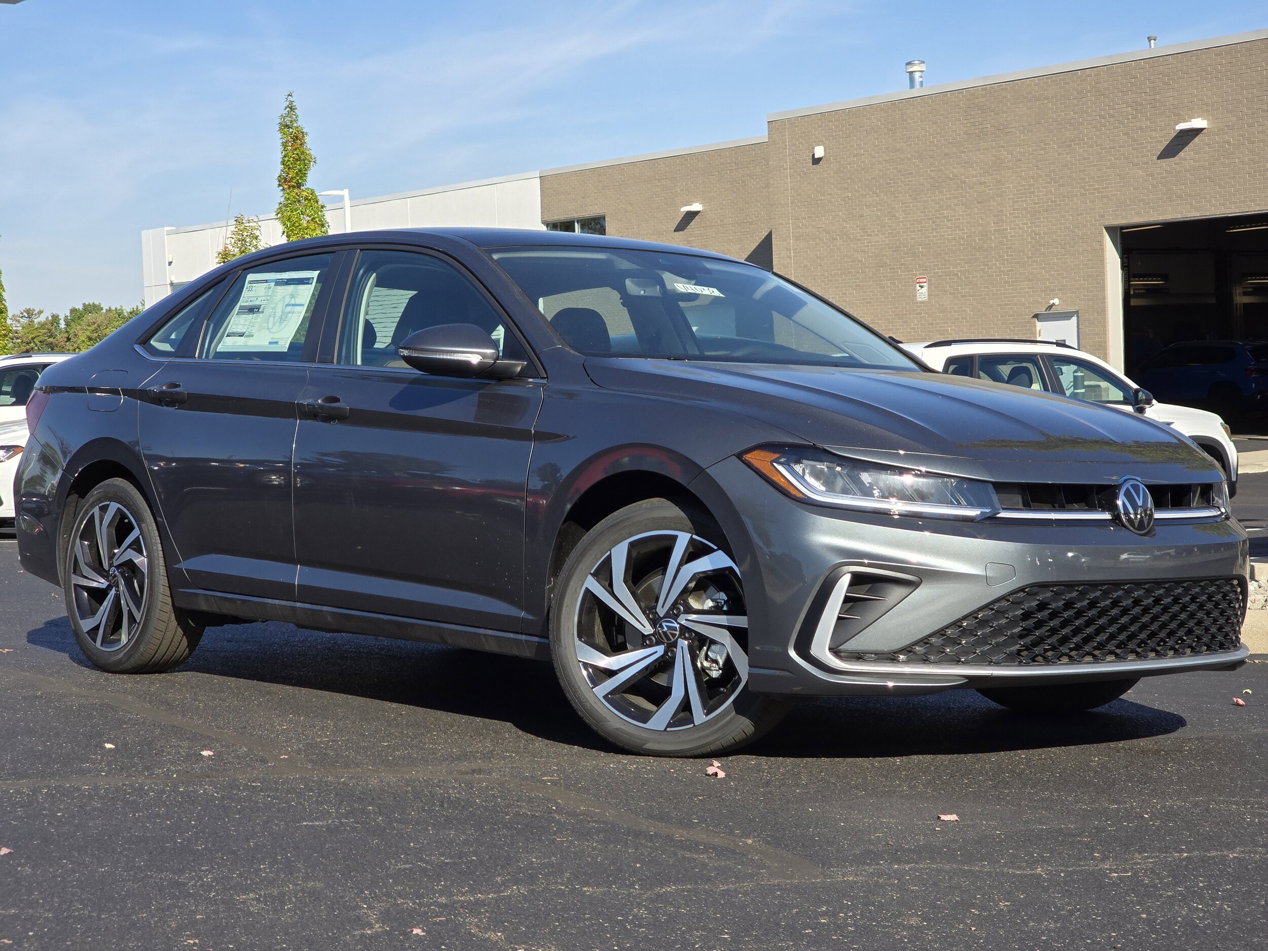 2026 Volkswagen Jetta SEL photo 2