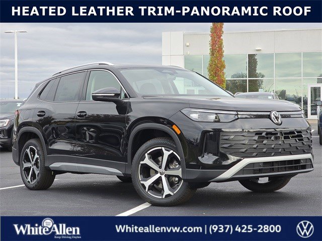 2026 Volkswagen Tiguan SE's photo