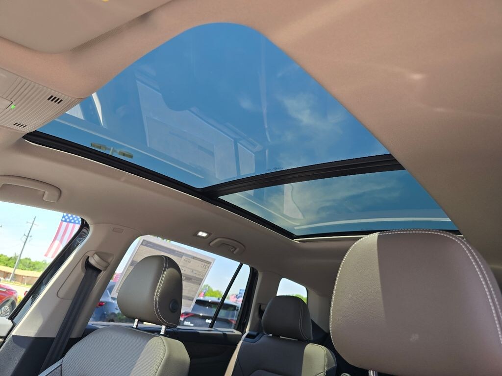 New 2026 Volkswagen Atlas 2.0T SEL SUV