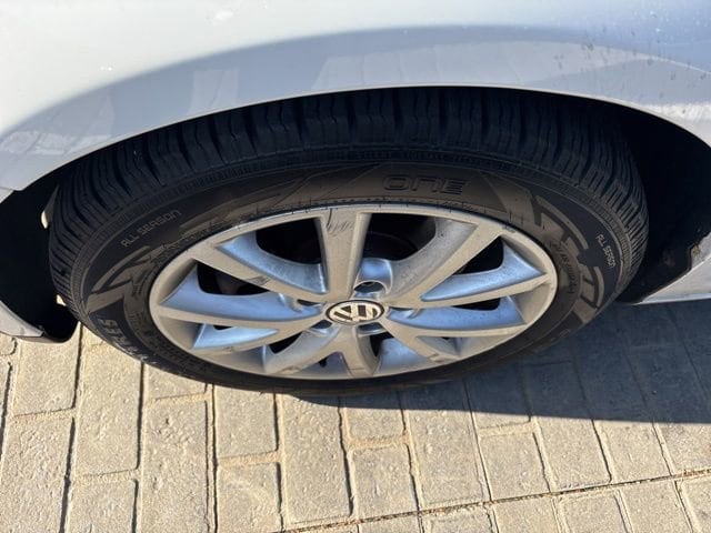 Used 2010 Volkswagen Jetta Limited Edition with VIN 3VWRZ7AJ6AM100466 for sale in Dayton, OH