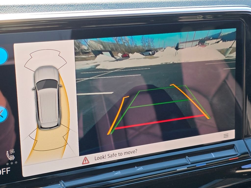 New 2026 Volkswagen Atlas SE w/Technology SUV