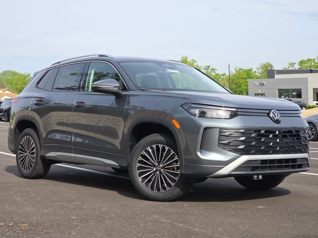 New 2026 Volkswagen Tiguan 2.0T S SUV