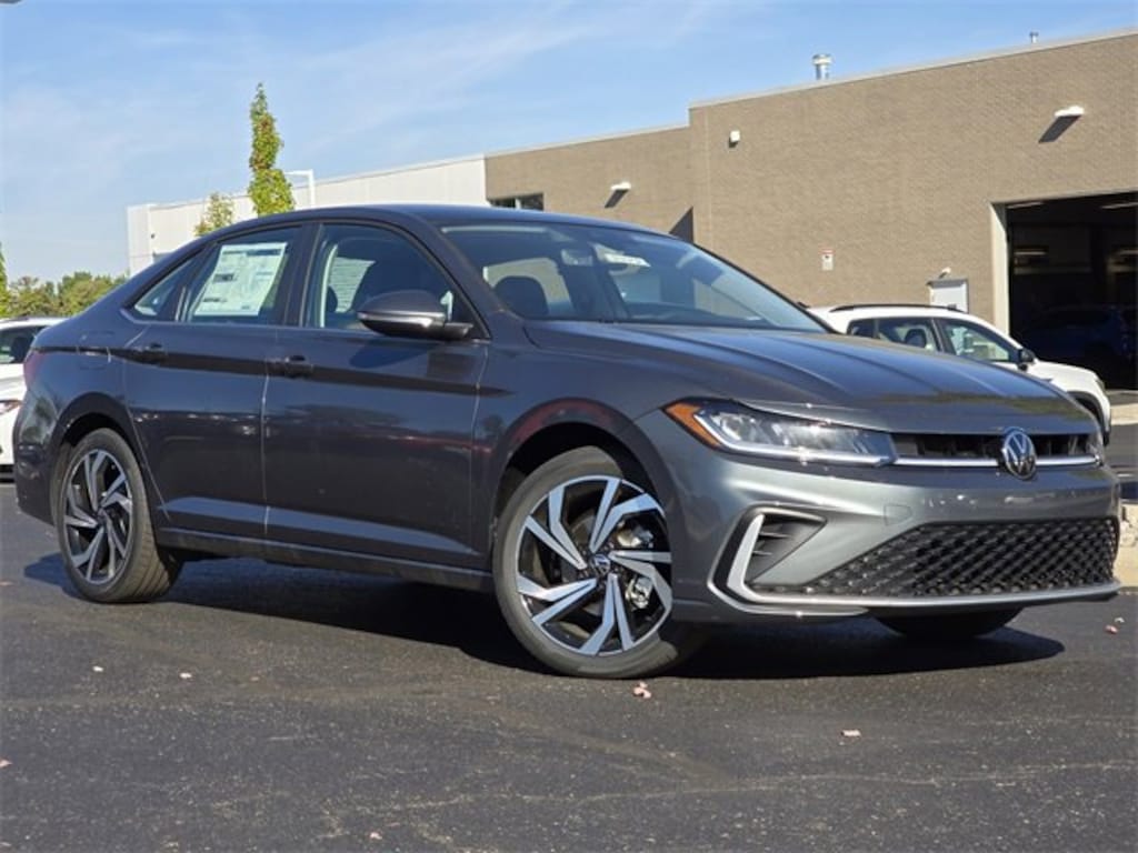 New 2026 Volkswagen Jetta 1.5T SEL Sedan