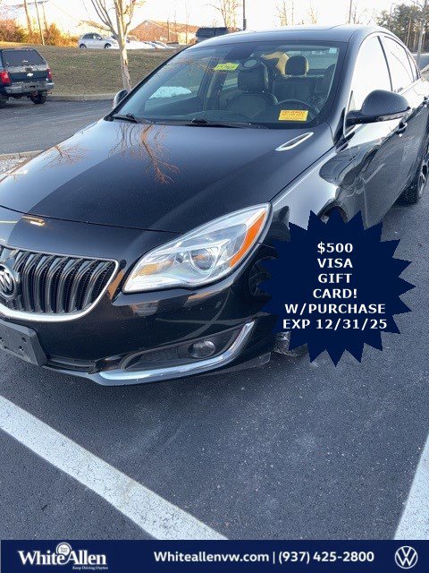 2017 Buick Regal Sport Touring's photo