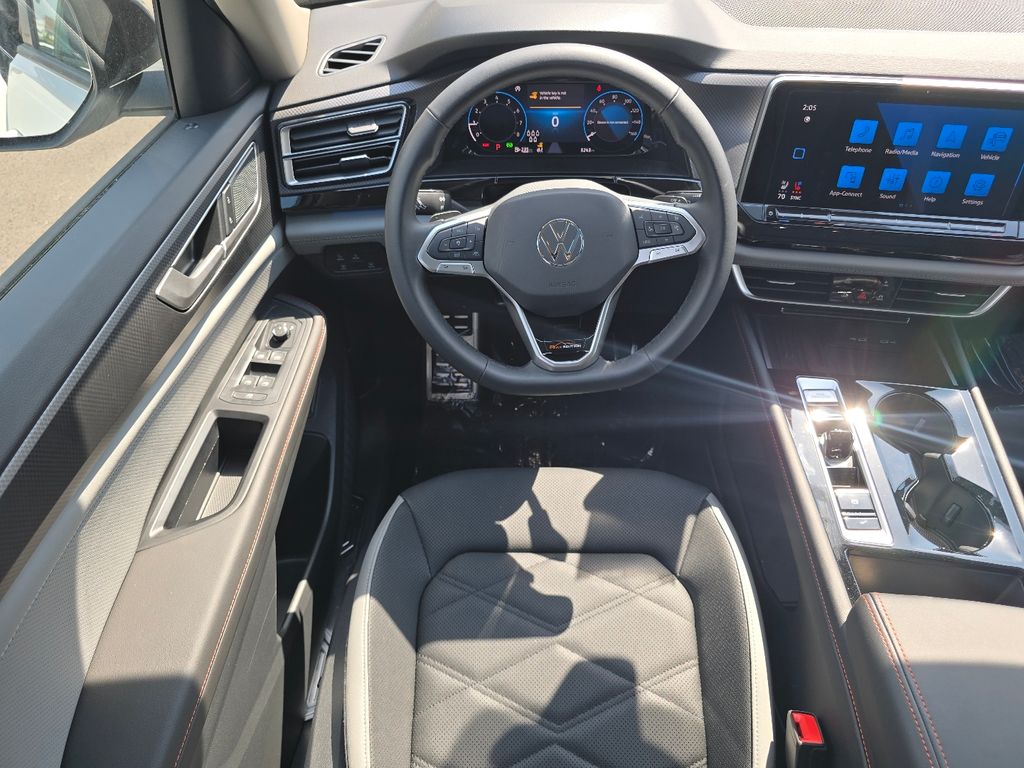 2025 Volkswagen Atlas Atlas Peak Edition - Photo 14