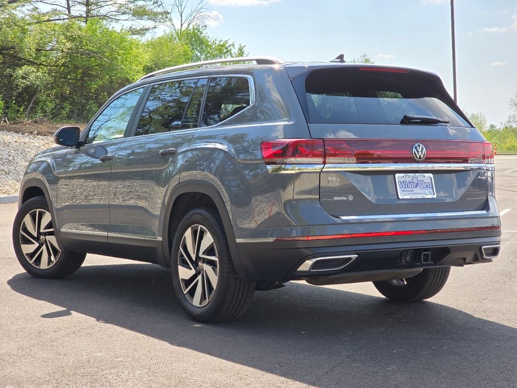 2025 Volkswagen Atlas SEL - Photo 11