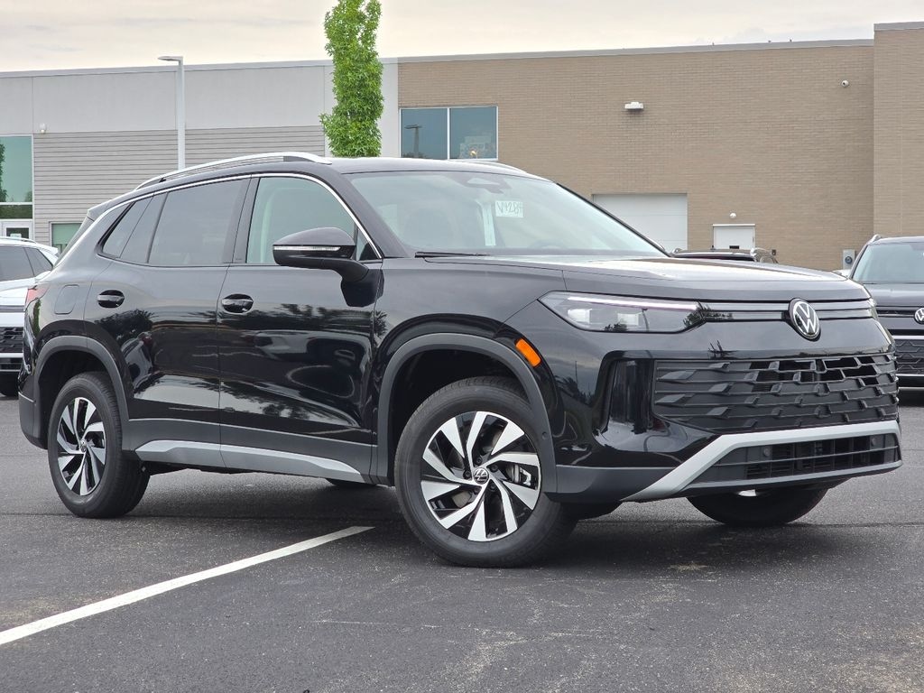 New 2026 Volkswagen Tiguan S SUV