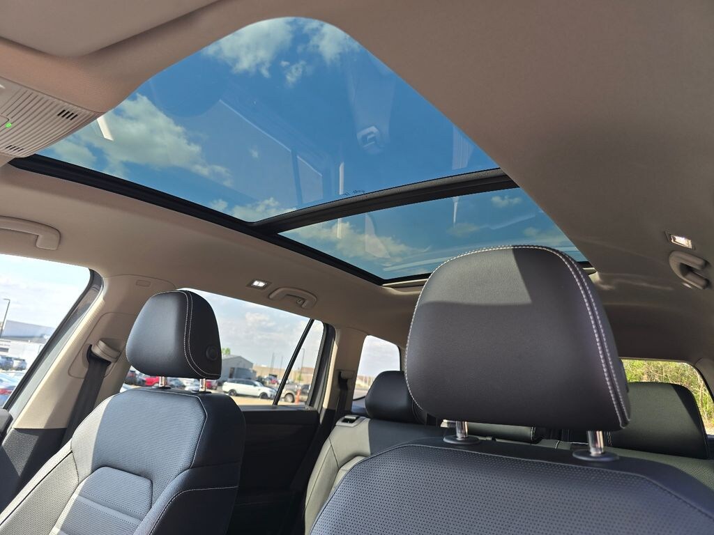 New 2025 Volkswagen Atlas 2.0T SEL SUV