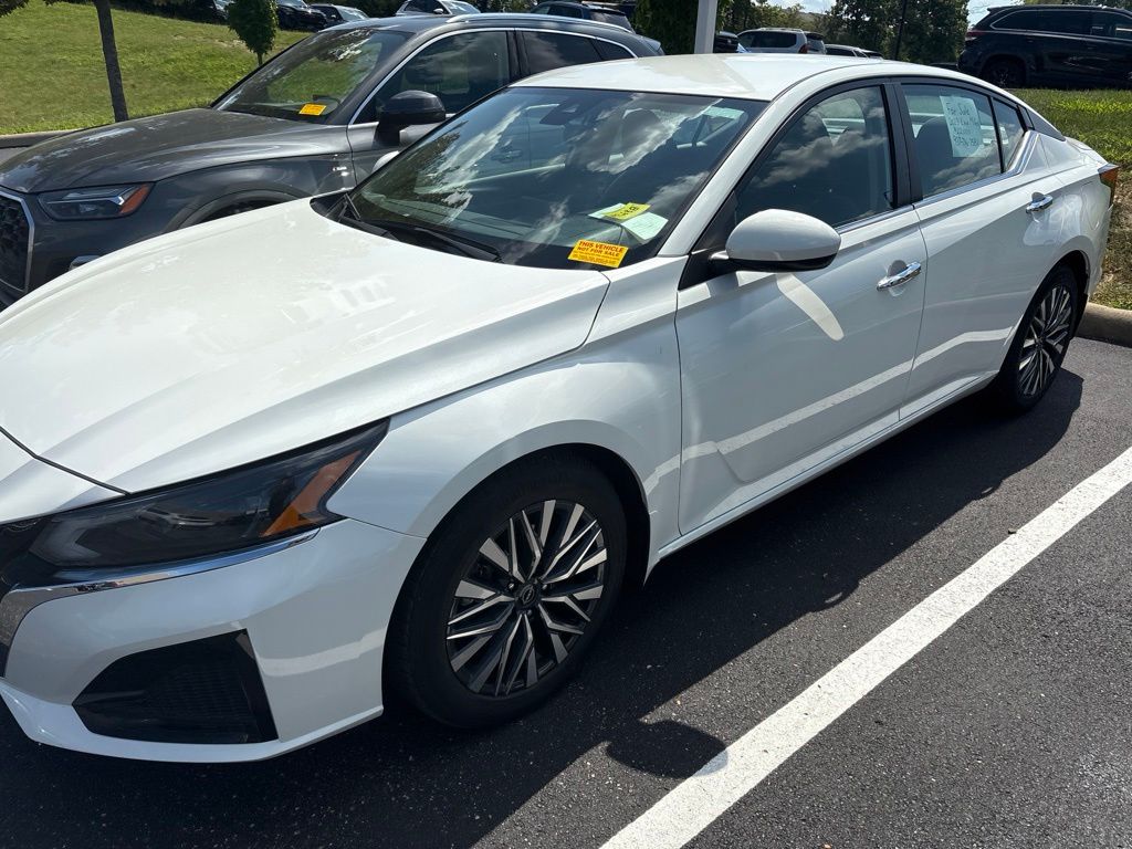 2023 Nissan Altima