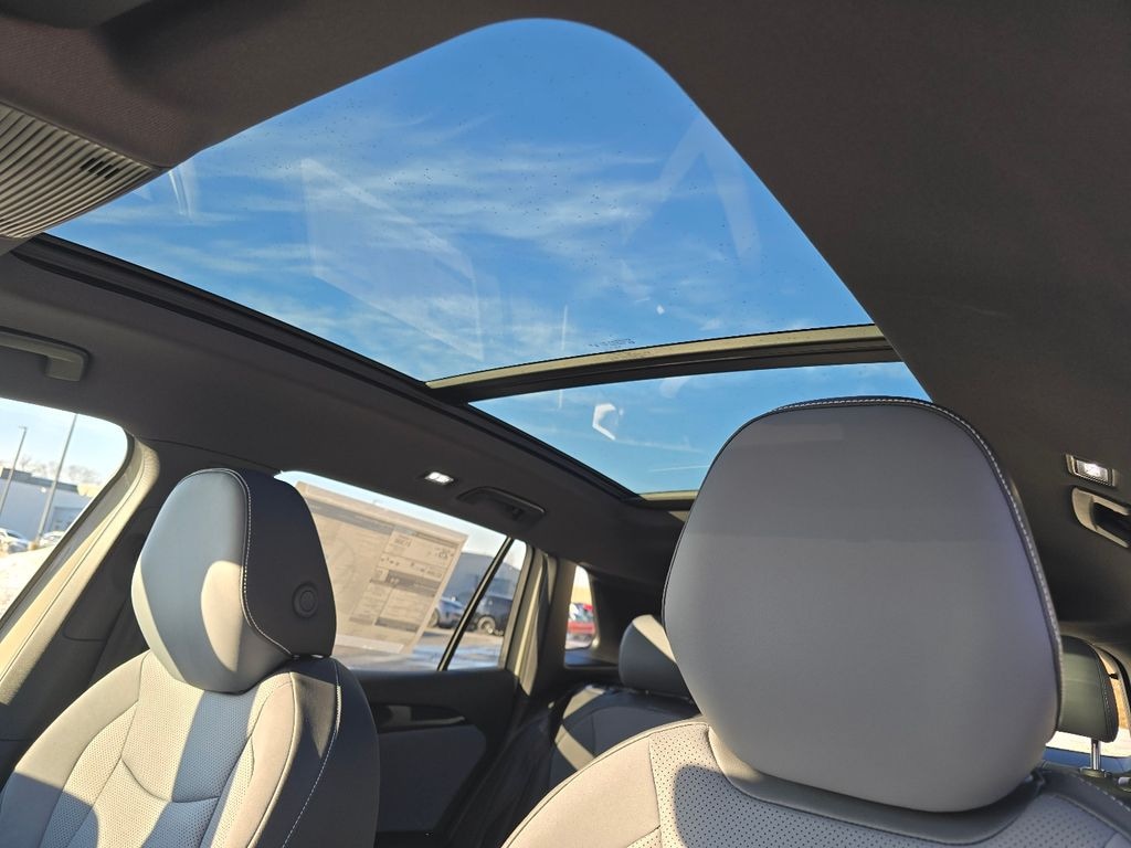 New 2026 Volkswagen Tiguan 2.0T SE R-Line Black SUV