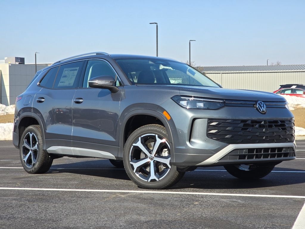 New 2026 Volkswagen Tiguan 2.0T SE SUV