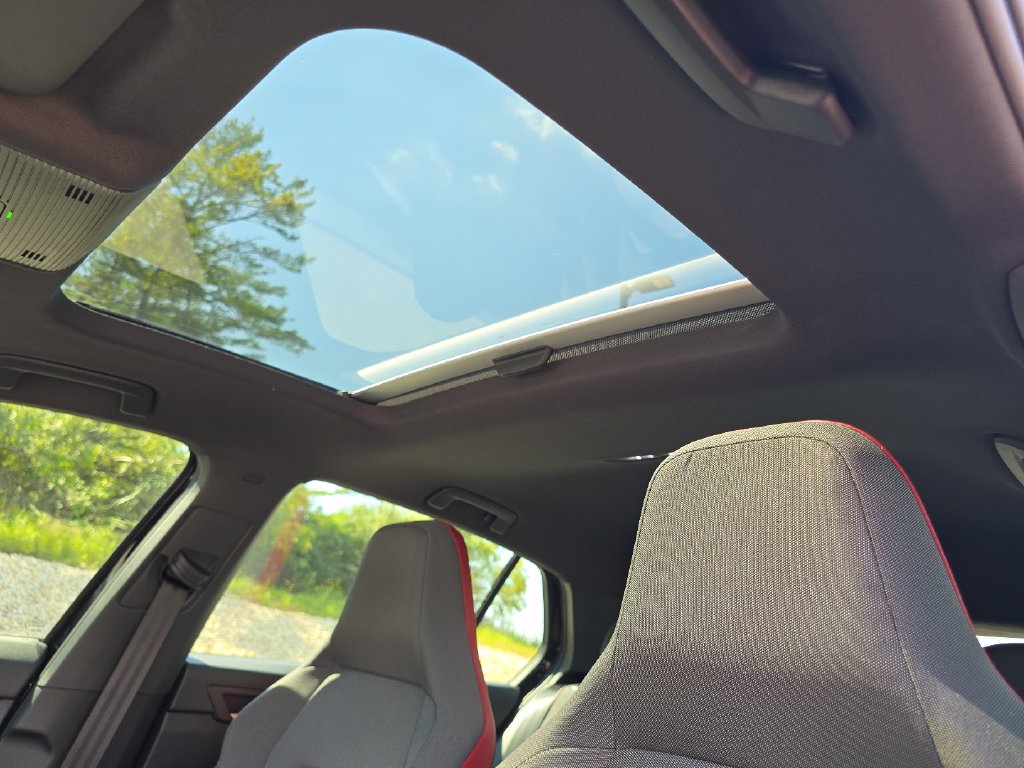 Certified 2022 Volkswagen Golf GTI 2.0T SE Hatchback