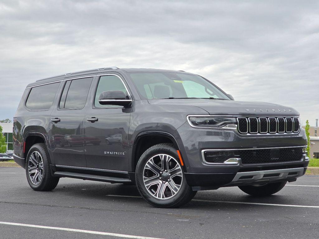 2024 Jeep Wagoneer L Series II 4WD's photo