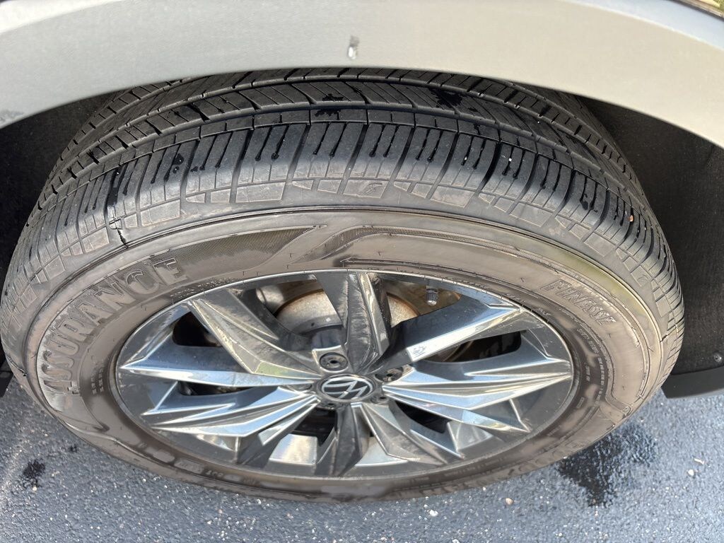 Certified 2024 Volkswagen Tiguan 2.0T SE SUV