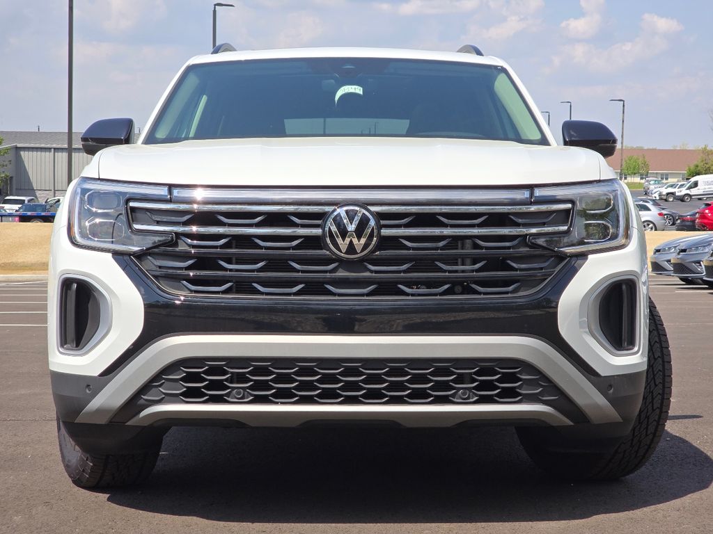2025 Volkswagen Atlas Atlas Peak Edition - Photo 9
