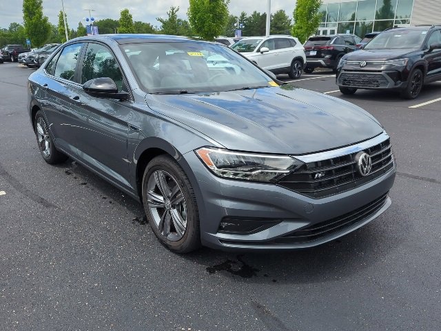 Used 2021 Volkswagen Jetta R-Line with VIN 3VWC57BU1MM070176 for sale in Dayton, OH