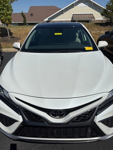 2022 Toyota Camry XSE photo 2