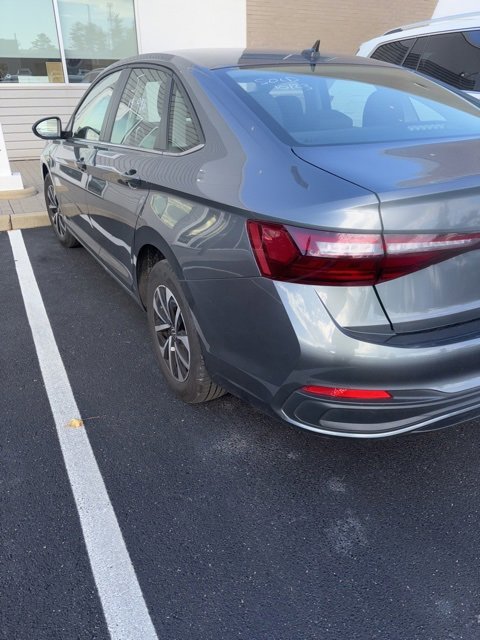 2025 Volkswagen Jetta 1.5T S photo 4