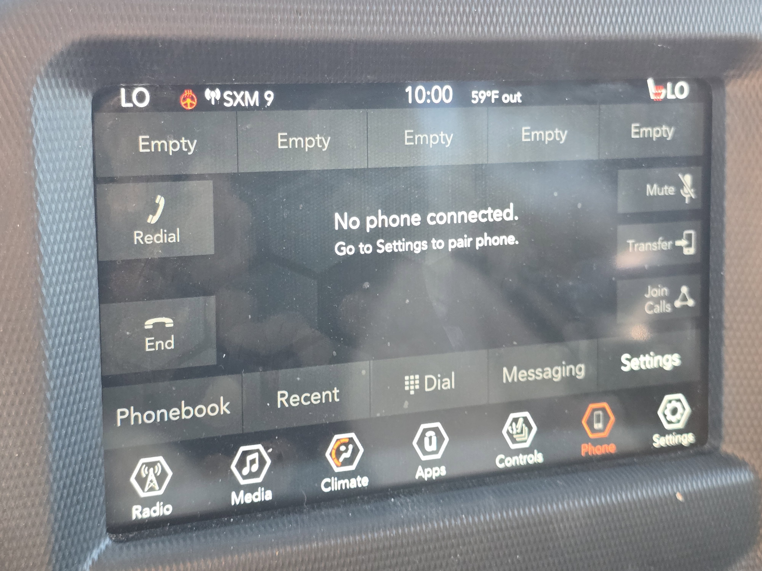 2021 Jeep Wrangler Unlimited Sahara photo 4