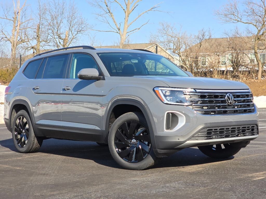New 2026 Volkswagen Atlas 2.0T SE w/Technology SUV