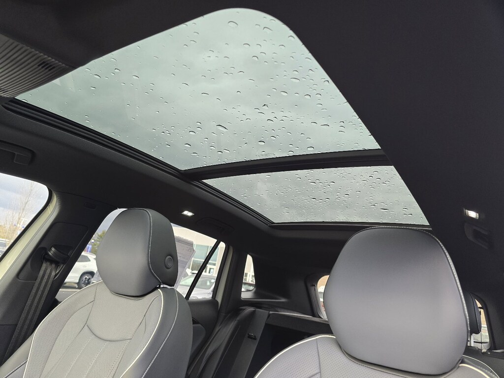 New 2026 Volkswagen Tiguan 2.0T SEL R-Line Turbo SUV