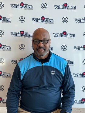Staff member Stan McKnight from ID_c2d660ac81fa