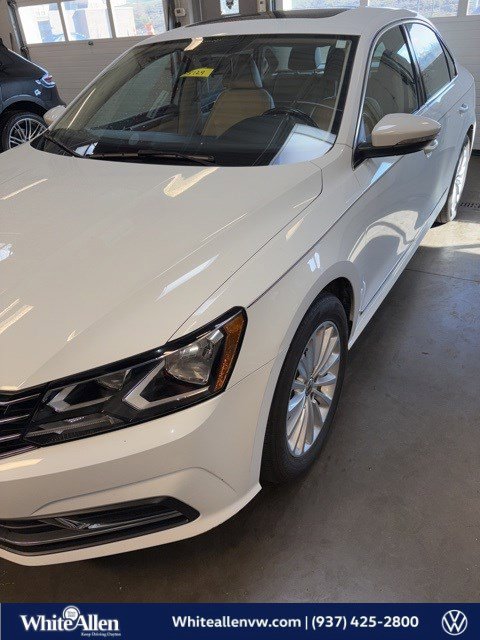 2017 Volkswagen Passat SE