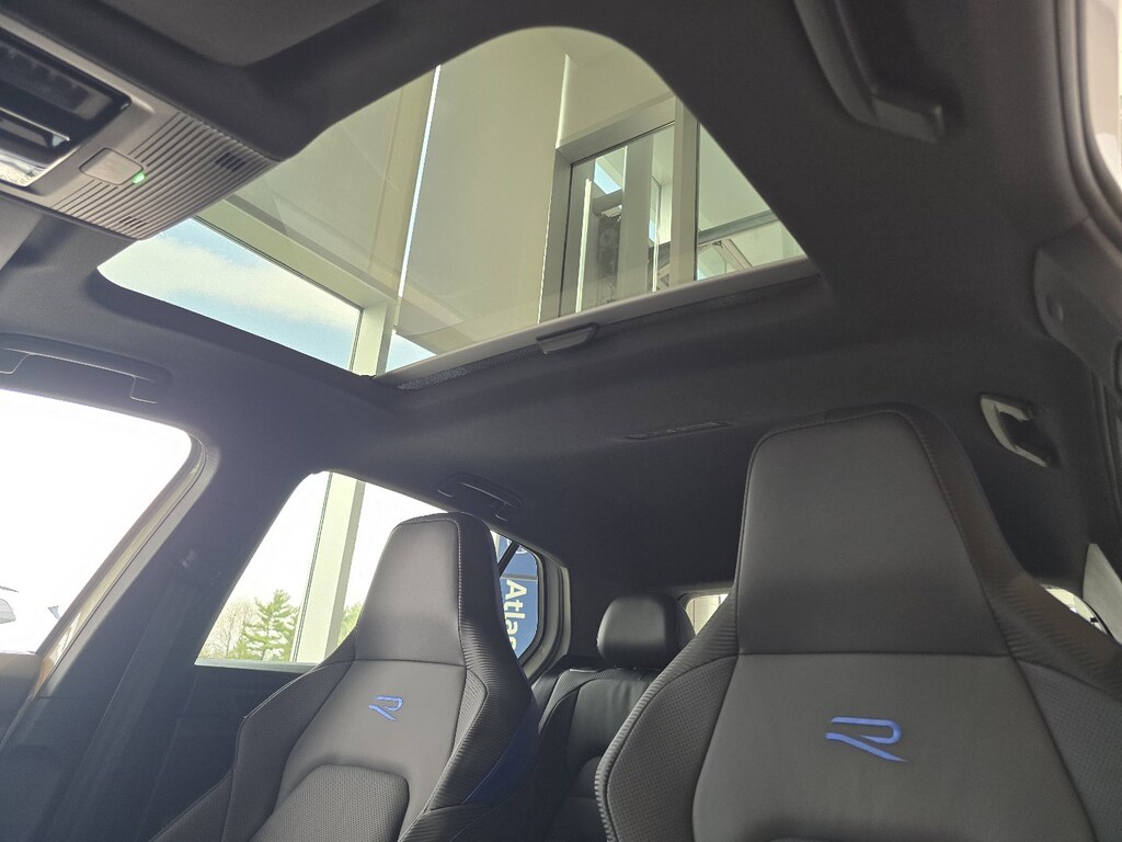 Certified 2024 Volkswagen