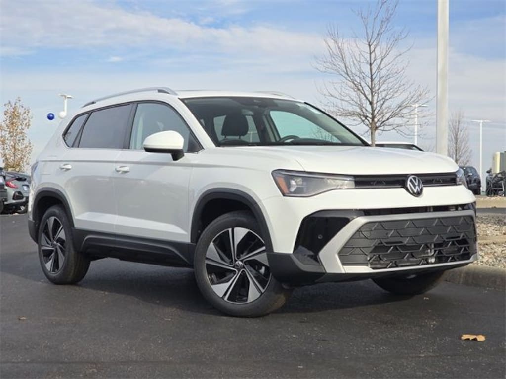 New 2026 Volkswagen Taos 1.5T SE SUV