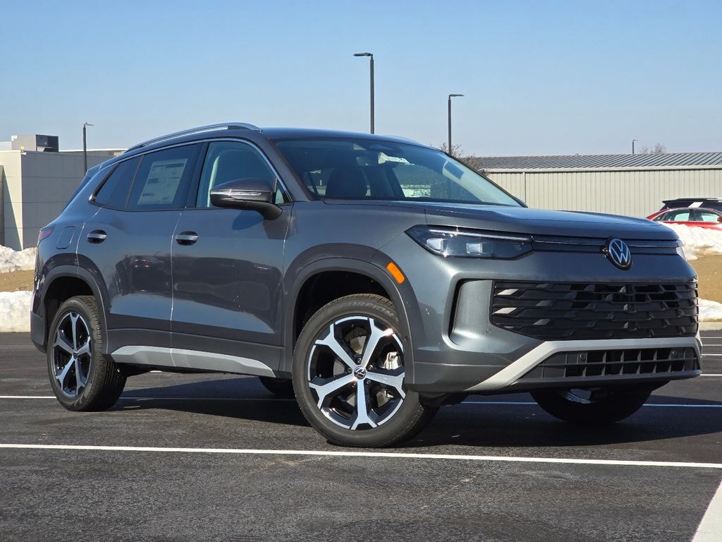 New 2026 Volkswagen Tiguan 2.0T SE SUV