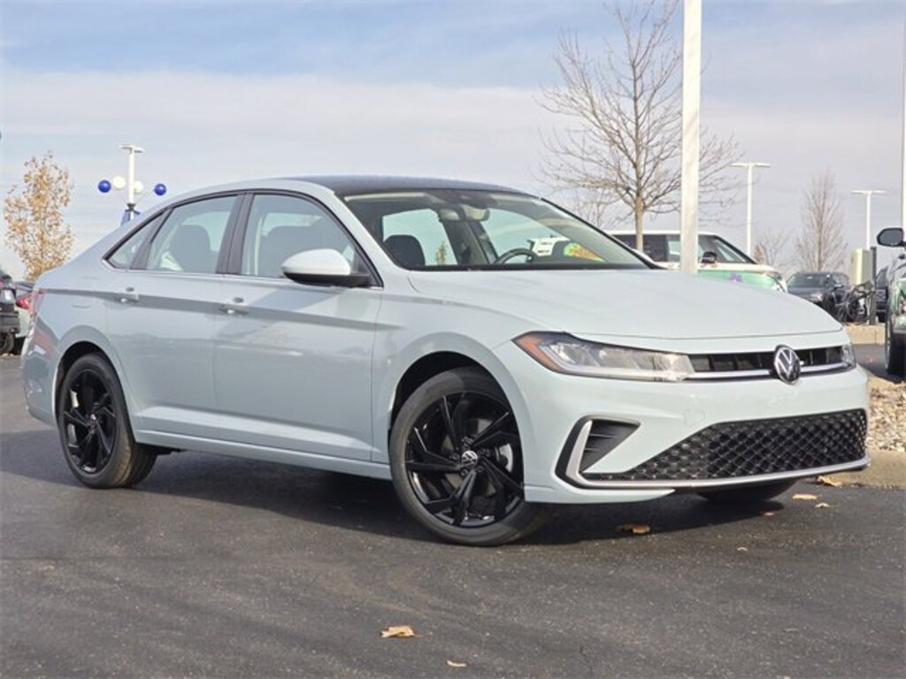 New 2026 Volkswagen Jetta 1.5T SE Sedan
