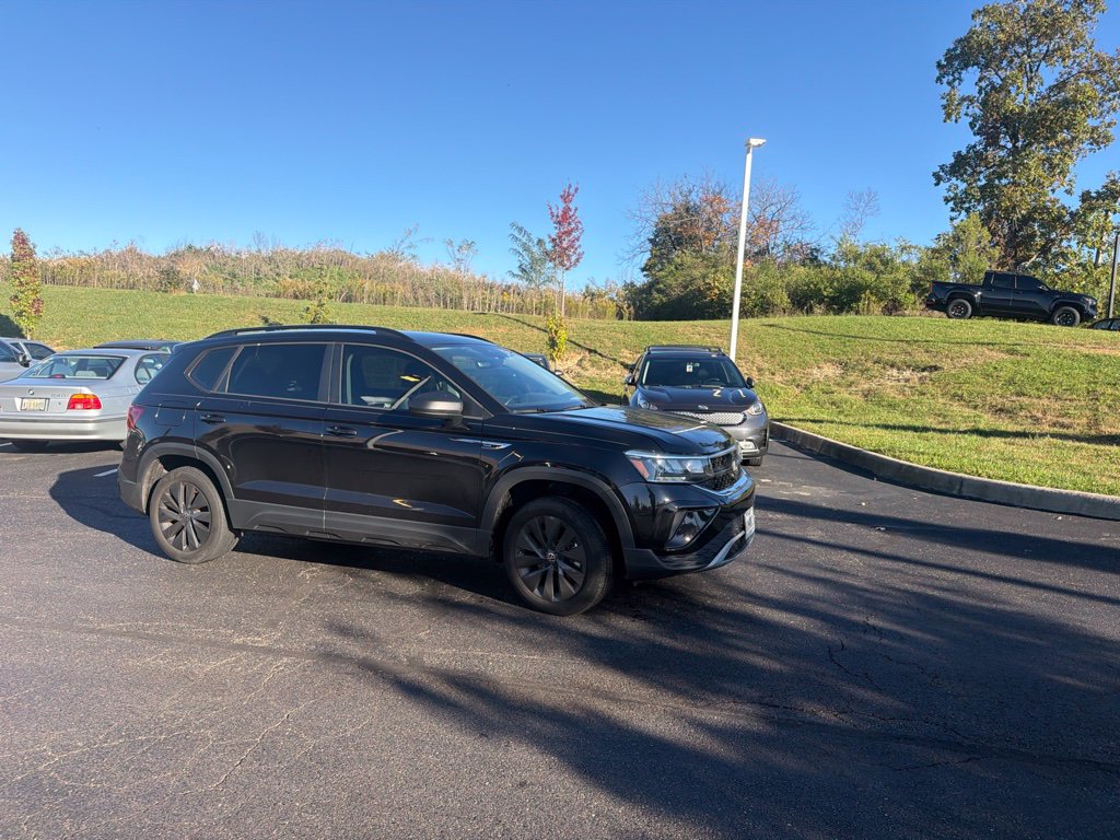 Used 2024 Volkswagen Taos 1.5T S SUV