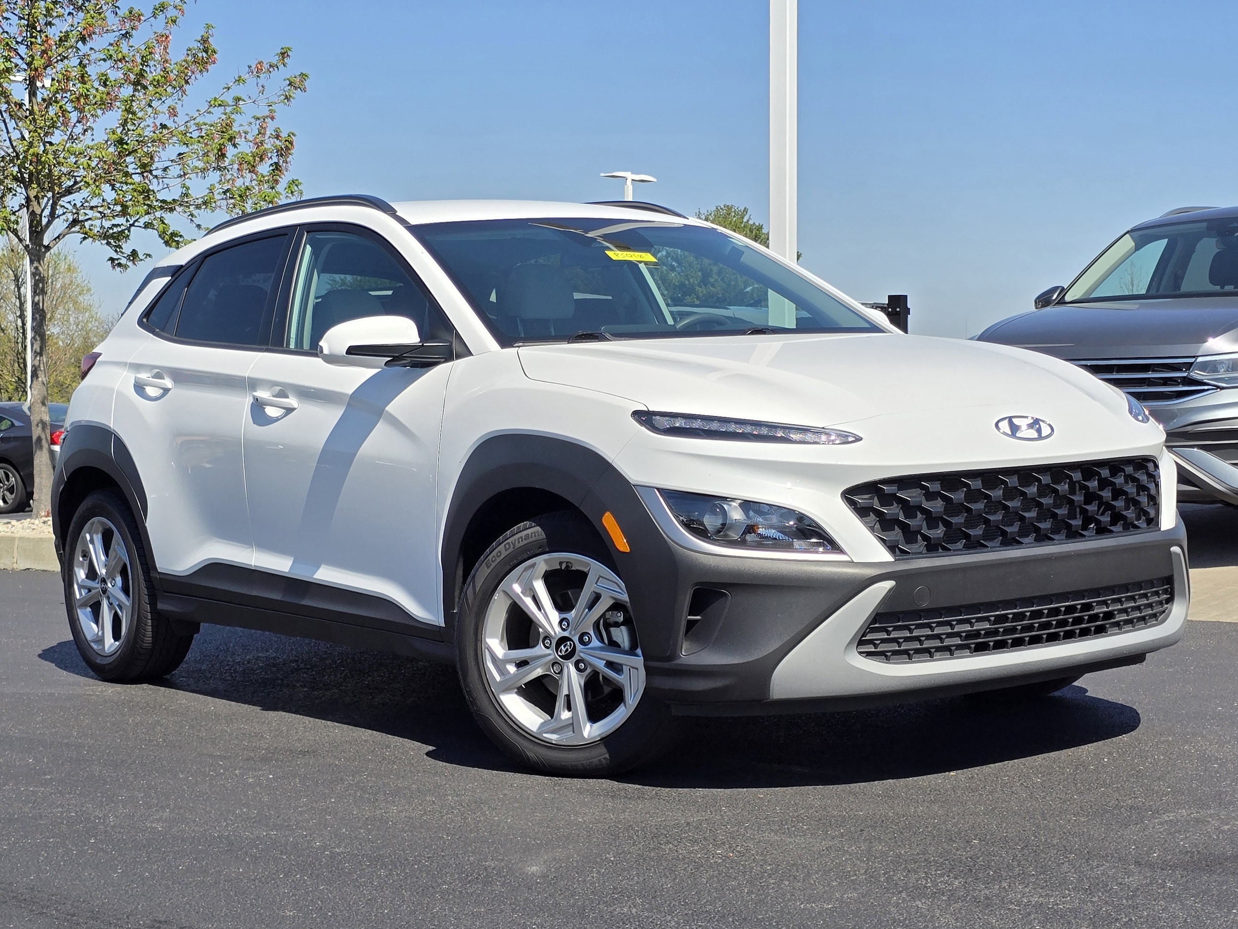 Used 2023 Hyundai Kona SEL with VIN KM8K62AB7PU062092 for sale in Dayton, OH