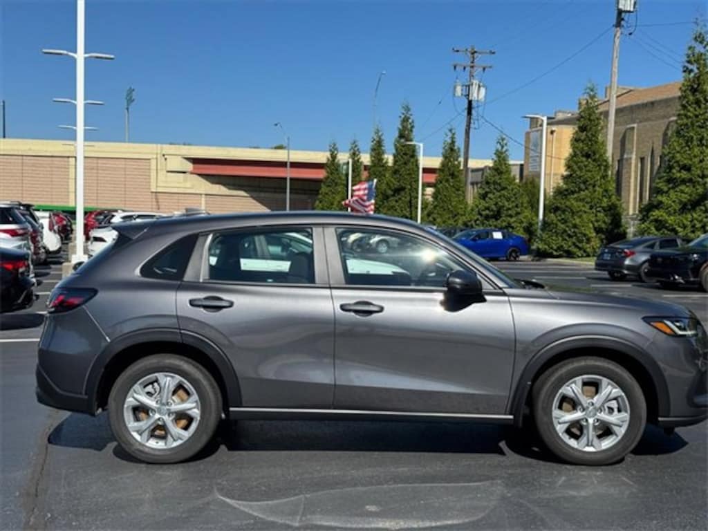 Used 2025 Honda HR-V LX SUV