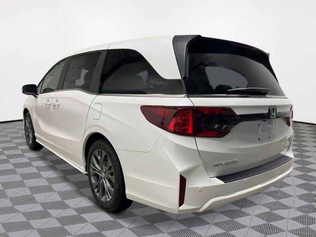 New 2026 Honda Odyssey Touring Van Passenger