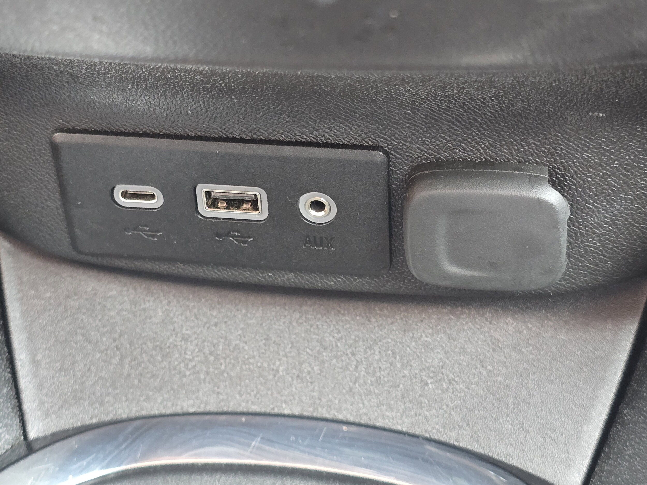 2023 Chevrolet Malibu 1LT photo 3