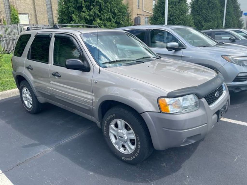 Used 2001 Ford Escape XLT SUV